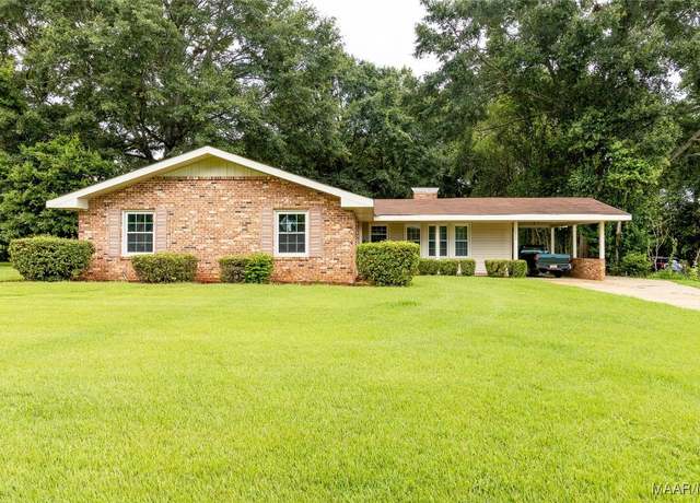 Property at 4209 Patio Pl, Montgomery, AL 36109, 4 beds, 3 baths