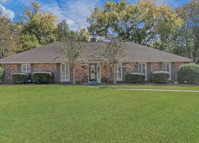 Property at 3469 Warrenton Rd, Montgomery, AL 36111, 3 beds, 2.5 baths