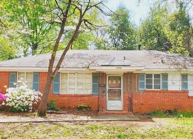 Property at 3732 Honeysuckle Rd, Montgomery, AL 36109, 3 beds, 2 baths