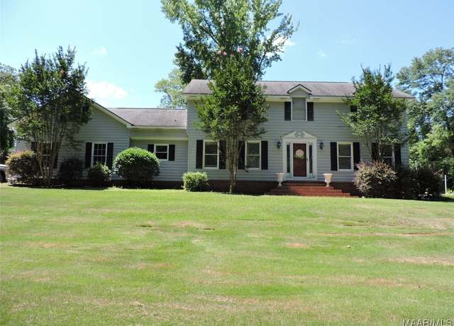 Property at 127 Pinedale St, Greenville, AL 36037, 4 beds, 3 baths