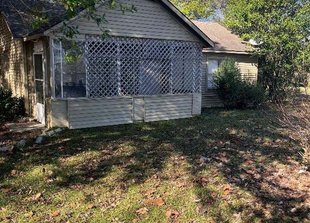 Property at 529 Chisholm St, Montgomery, AL 36110, 2 beds, 1 bath