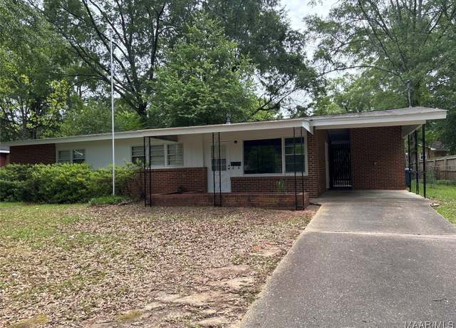 Property at 936 Hillman St, Montgomery, AL 36109, 3 beds, 1 bath