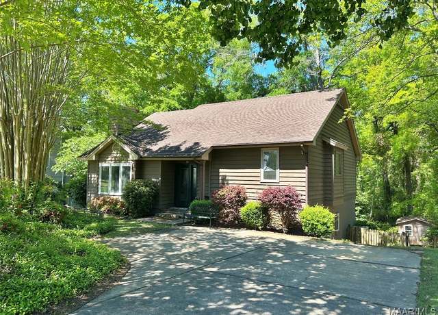 Property at 910 Running Brook Dr, Prattville, AL 36066, 3 beds, 2.5 baths