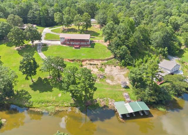 Property at 455 County Road 926, Clanton, AL 35046, 6 beds, 4.5 baths