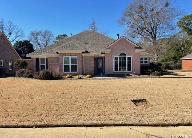 Property at 318 Abington St, Prattville, AL 36066, 4 beds, 2 baths