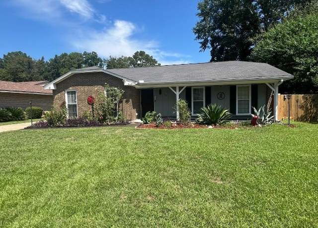 Property at 708 Maryethel Dr, Montgomery, AL 36109, 4 beds, 2 baths