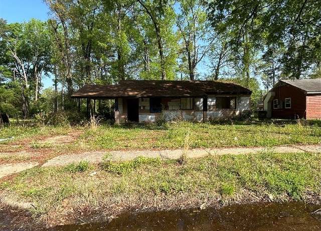 Property at 244 Burgwyn Rd, Montgomery, AL 36105, 3 beds, 1 bath