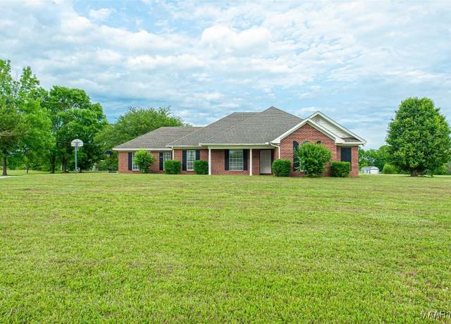 Property at 331 Bush Dr, Hope Hull, AL 36043, 3 beds, 2 baths
