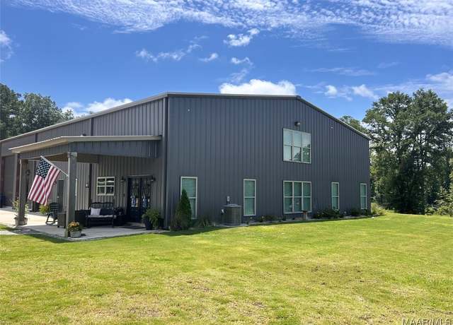 Property at 2533 Weldon Rd, Tallassee, AL 36078, 3 beds, 3 baths