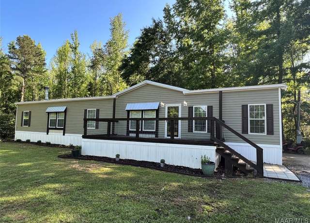 Property at 2859 Friendship Rd, Tallassee, AL 36078, 4 beds, 2 baths