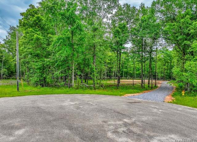 Property at 181 Hickory Hollow Cv, Cecil, AL 36013