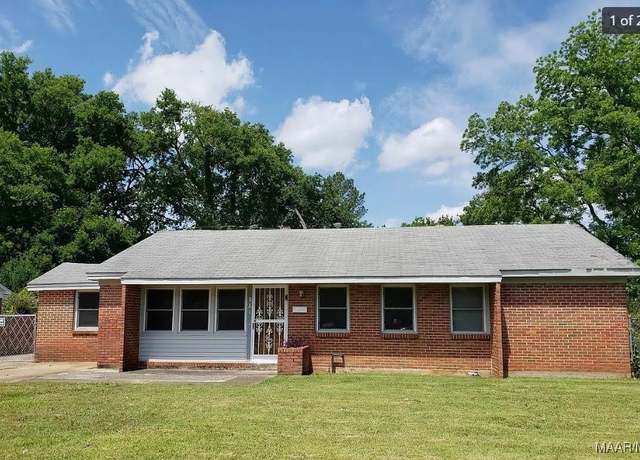 Property at 981 Parkwood Ct, Montgomery, AL 36109, 4 beds, 2 baths