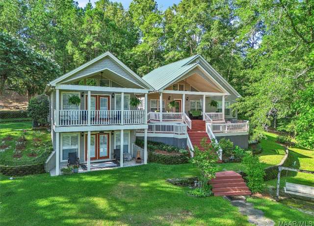 Property at 141 2nd St, Eclectic, AL 36024, 4 beds, 3.5 baths