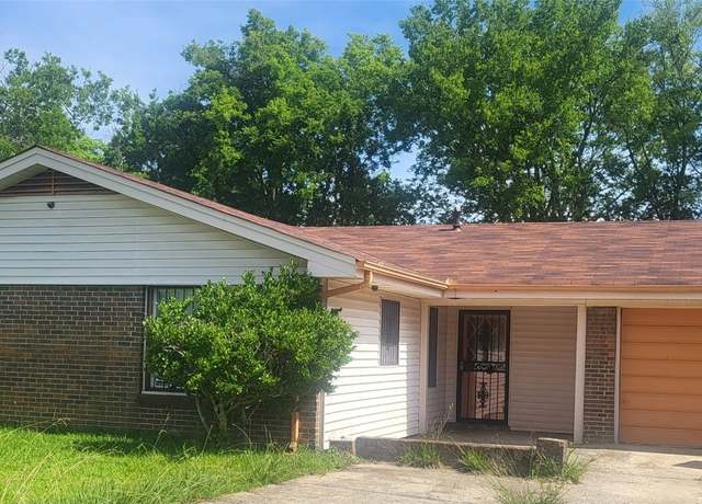Property at 421 Jeffrey Dr, Montgomery, AL 36108, 3 beds, 2 baths