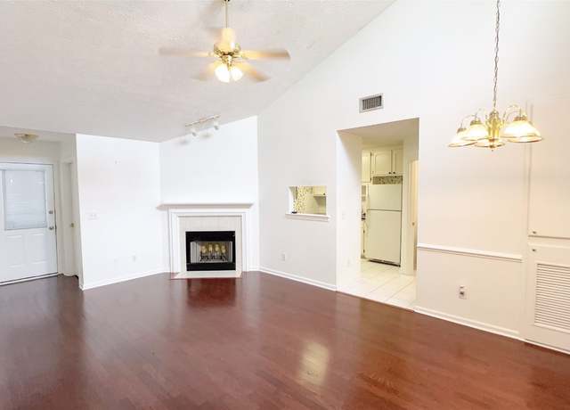 Property at 6616 Chaprice Ln, Montgomery, AL 36117, 2 beds, 2 baths