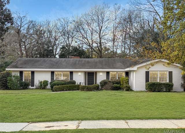 Property at 2412 Hermitage Dr, Montgomery, AL 36111, 4 beds, 2.5 baths