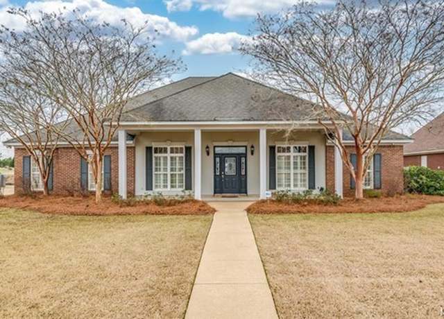 Property at 8318 Chadburn Way, Montgomery, AL 36116, 4 beds, 2.5 baths