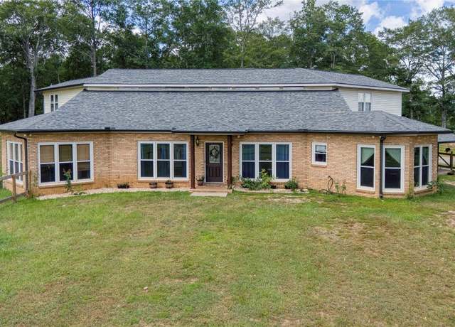 Property at 1496 County Road 81 Rd, Prattville, AL 36067, 5 beds, 3 baths
