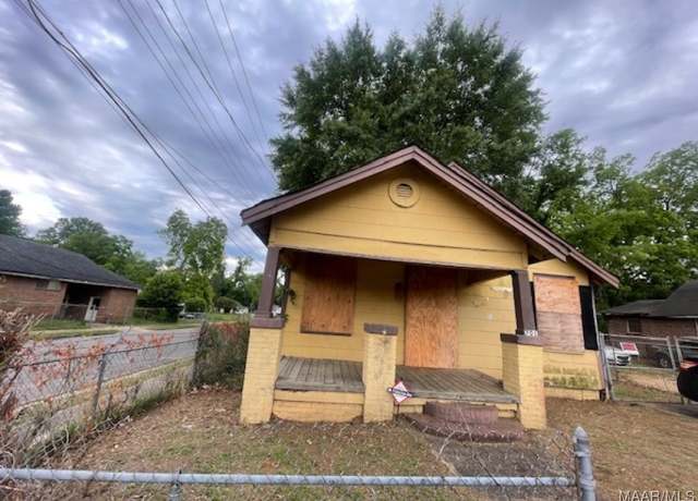 Property at 701 Woodrow St, Montgomery, AL 36108, 2 beds, 1 bath