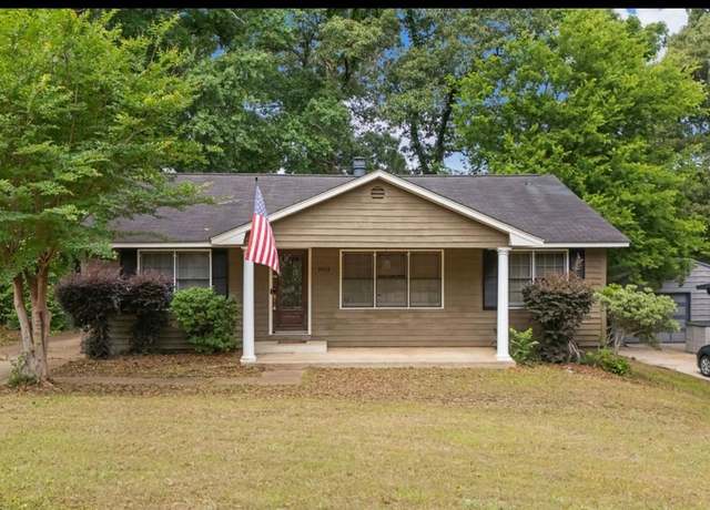Property at 3033 Willow Lane Dr, Montgomery, AL 36109, 3 beds, 2 baths