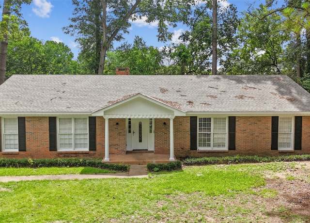 Property at 526 Wakefield Dr, Montgomery, AL 36109, 3 beds, 2 baths