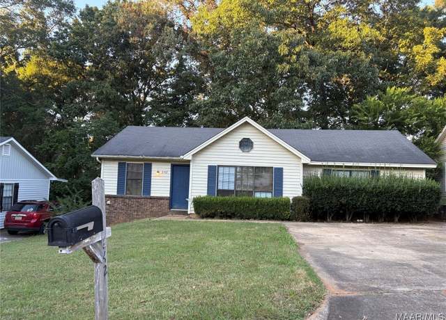 Property at 242 Gardenia Ct, Prattville, AL 36067, 3 beds, 2 baths