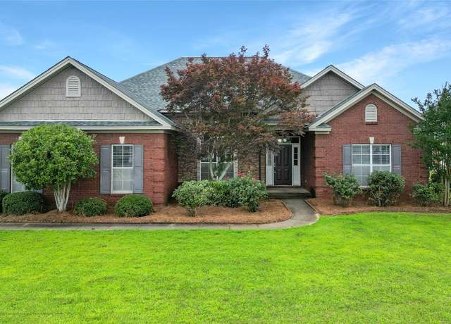 Property at 41 Sunnybrook Dr, Deatsville, AL 36022, 4 beds, 2.5 baths