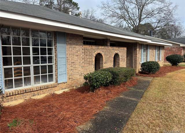 Property at 4321 Ray Dr, Montgomery, AL 36109, 3 beds, 2 baths