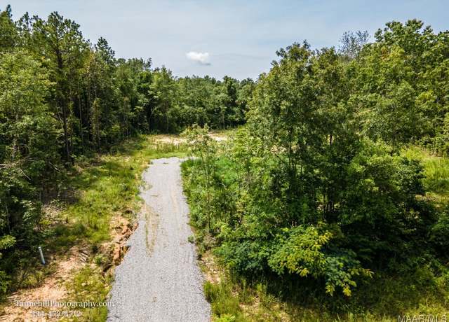 Property at 230 Merrill Ln, Deatsville, AL 36022