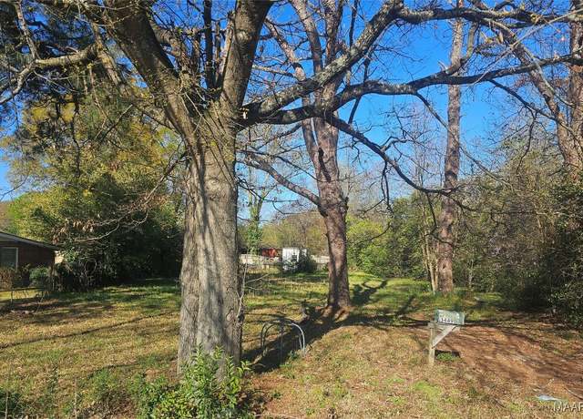 Property at 3449 Fairground Rd, Montgomery, AL 36110