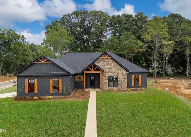 Property at 664 Lorie Lee Loop, Deatsville, AL 36022, 4 beds, 2 baths