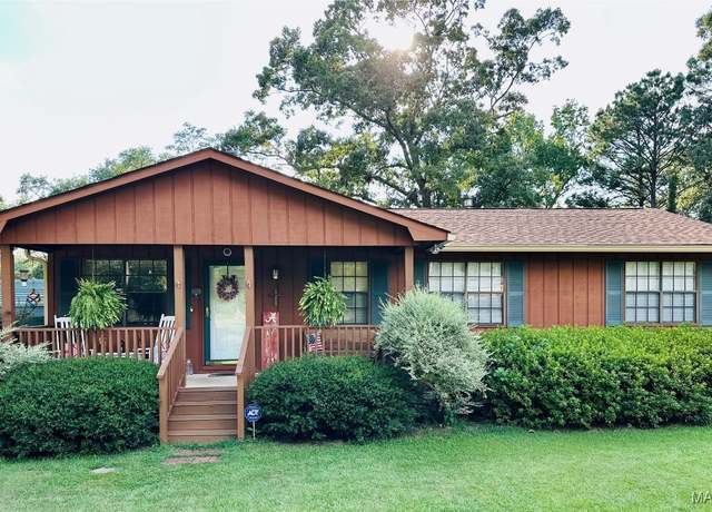 Property at 848 Rountree Dr, Valley Grande, AL 36703, 3 beds, 2 baths