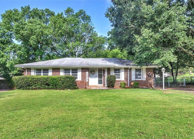 Property at 746 Green Ridge Rd, Montgomery, AL 36109, 3 beds, 2 baths