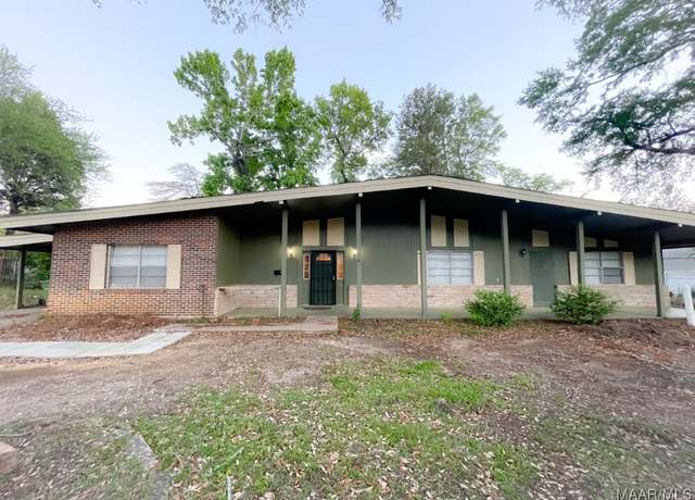 Property at 123 Hobbie Dr, Montgomery, AL 36105, 4 beds, 2 baths