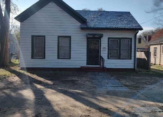Property at 210 Selma Ave, Selma, AL 36701, 1 bed, 1 bath