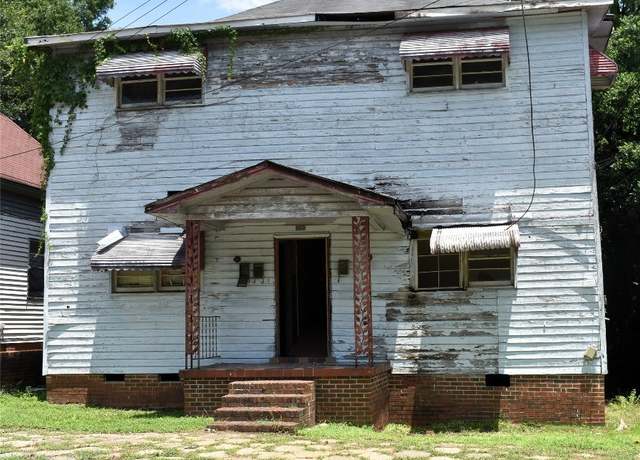 Property at 635 Virginia Ave, Montgomery, AL 36104, 12 beds, 4 baths