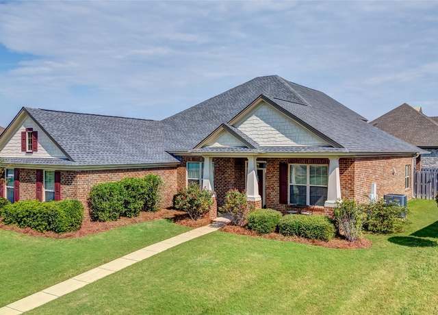 Property at 9001 Finsbury Ct, Montgomery, AL 36117, 4 beds, 3 baths