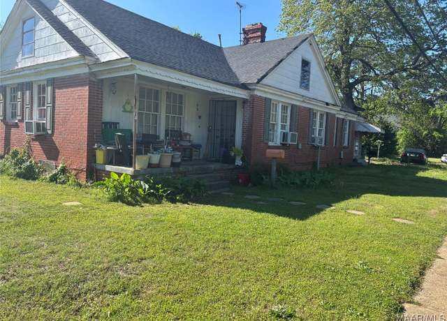 Property at 305 Federal Dr, Montgomery, AL 36107, 3 beds, 2 baths