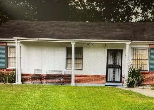 Property at 4113 Oak St, Montgomery, AL 36105, 3 beds, 1 bath