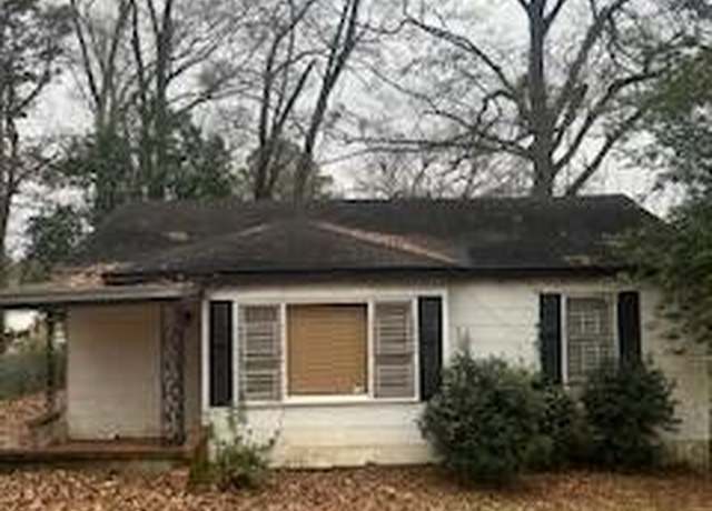 Property at 1985 Rigby St, Montgomery, AL 36110, 4 beds, 1 bath