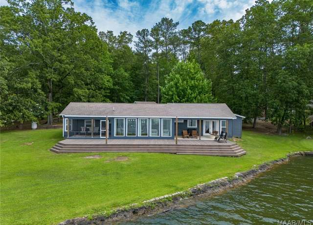 Property at 650 Dogwood Dr, Titus, AL 36080, 3 beds, 3.5 baths