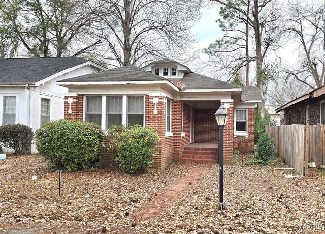 Property at 813 Arsenal Pl, Selma, AL 36701, 2 beds, 1 bath