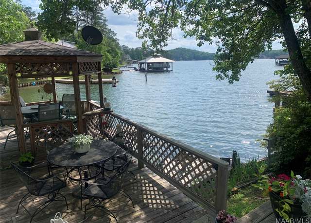 Property at 7 West Pt, Dadeville, AL 36853, 1 bed, 1 bath