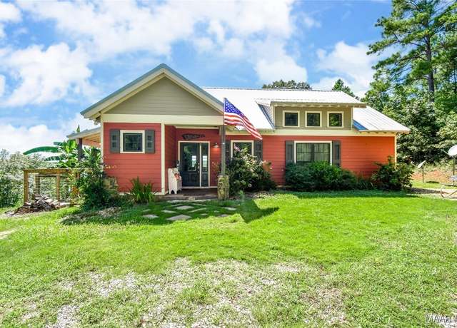 Property at 1086 Riverknolle Rd, Tallassee, AL 36078, 3 beds, 2 baths