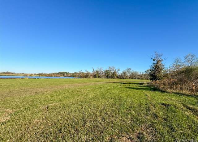 Property at 0 Oakwood Dr, Hope Hull, AL 36043