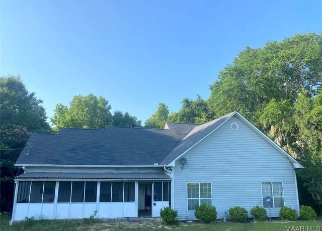 Property at 4564 Hickory Grove Rd W, Letohatchee, AL 36047, 3 beds, 3 baths