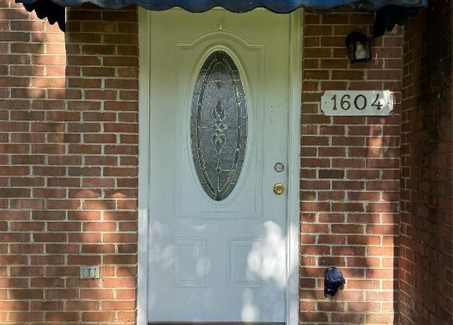 Property at 1604 Cobblestone Ct, Montgomery, AL 36117, 3 beds, 2.5 baths