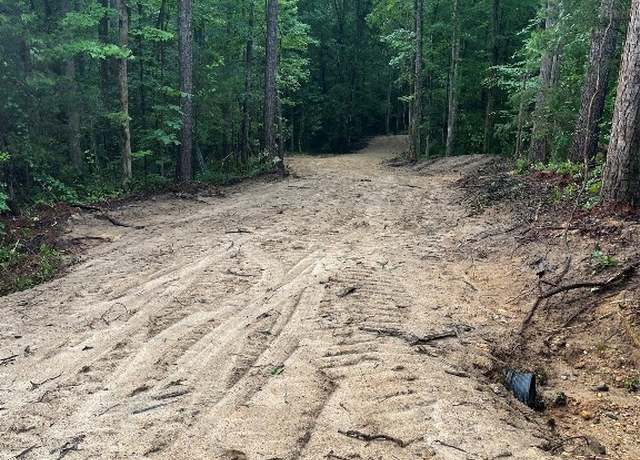Property at 196 Venable Ct, Wetumpka, AL 36092