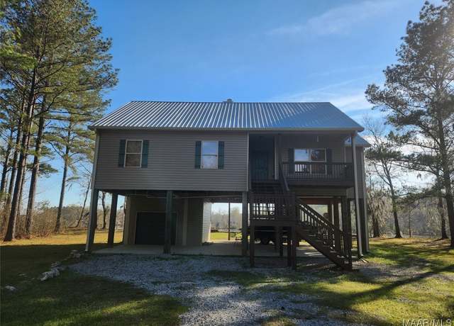 Property at 2085 Robinson Pond Rd, Prattville, AL 36067, 3 beds, 2 baths