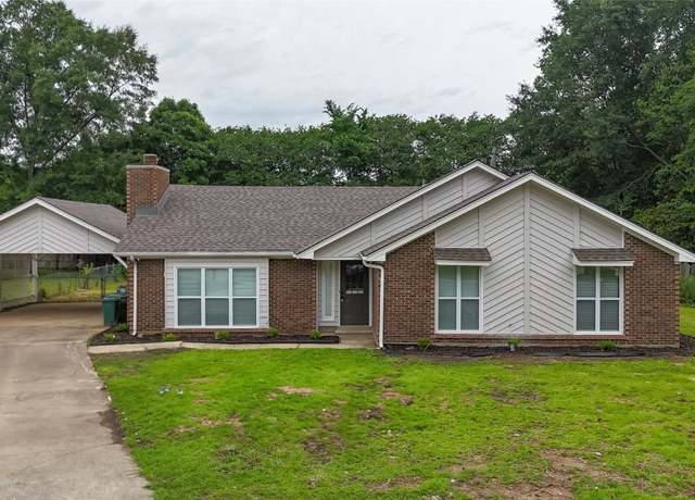 Property at 5930 Balmoral Rd, Montgomery, AL 36117, 4 beds, 2 baths